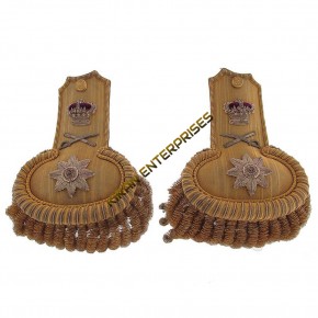 Epaulettes